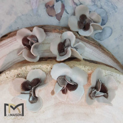 Fiori in tessuto germogli bianco-tortora - 6 pezzi